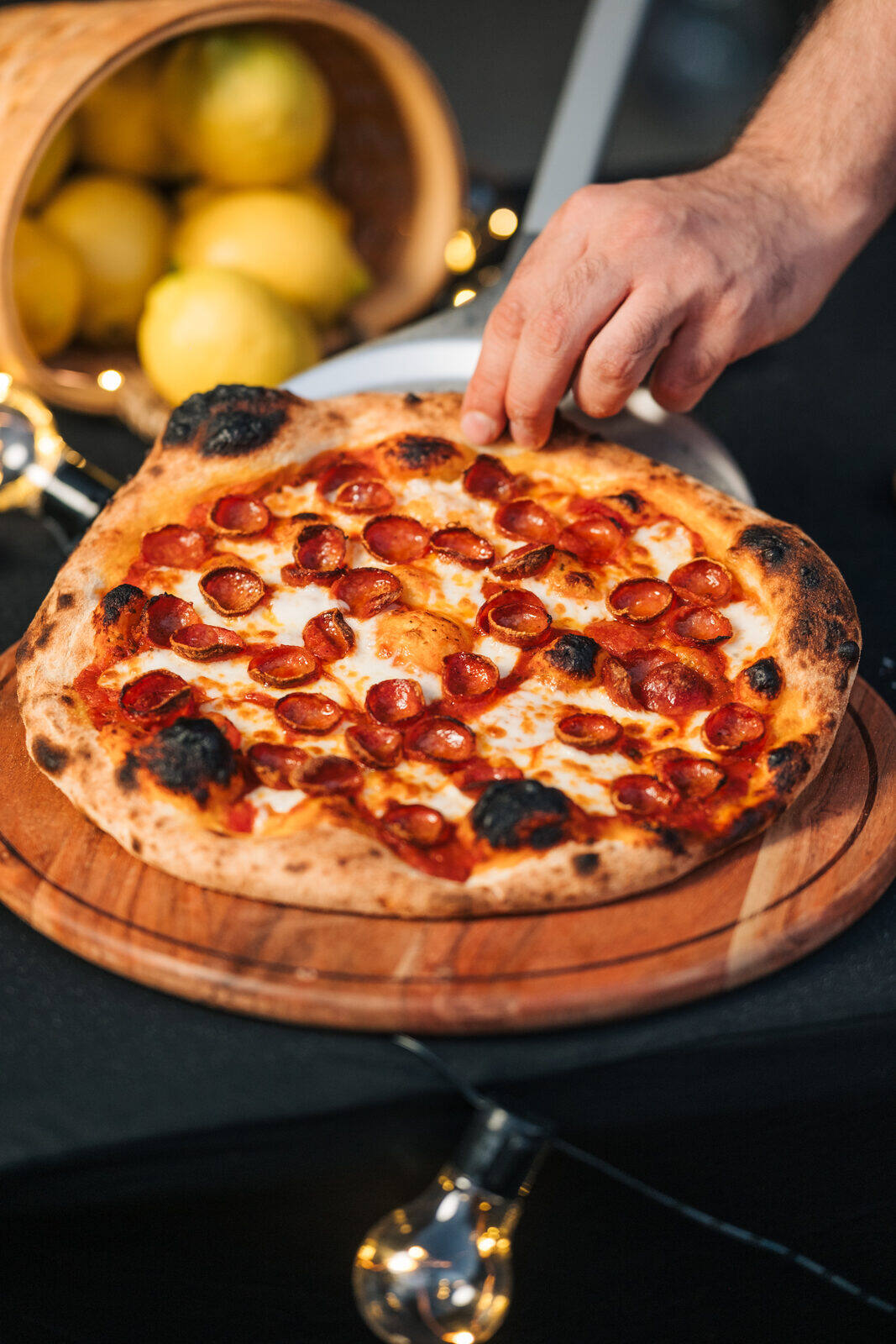 Evening atmosphere at a table one. mobile pizza catering event in Vancouver